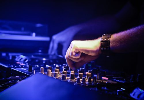 dj-in-the-mix-picjumbo-com dj-in-the-mix-picjumbo-com